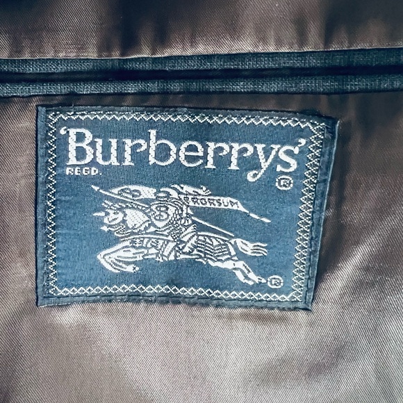 Burbererry Men’s Jackets 44R - Picture 14 of 16